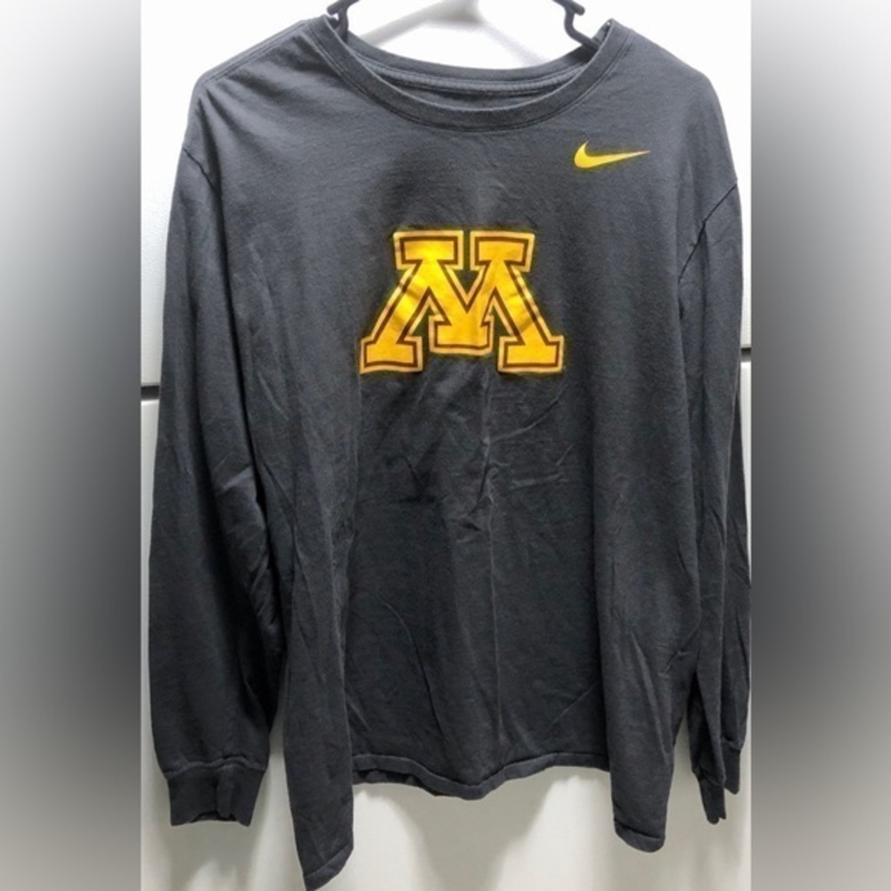 ⛄️Nike Unisex University of MN Gophers Black Long Sleeve Shirt